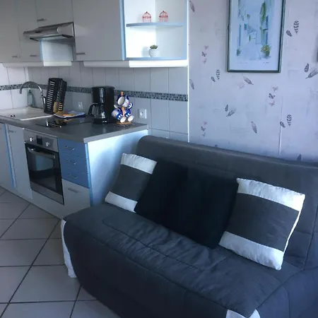 Front De Appartamento Grandcamp-Maisy